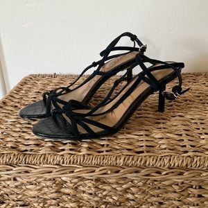 Sam Edelman Black Suede Low Heel Sandals - Size 8